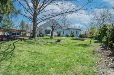 5 Hull Road Strathroy-Caradoc Ontario N7G 2B7