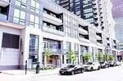 4011 Brickstone Mews Unit# Th1 Main Mississauga Ontario L5B 0G3