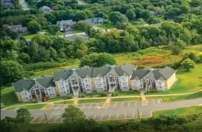 90 HIGHLAND Drive Unit# 2300 Oro-Medonte Ontario L0L 2L0
