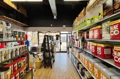 3220 Dufferin St Street Toronto W04 Ontario M6A 2T3