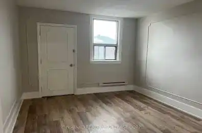 1623A Eglinton Avenue Toronto C03 Ontario M6E 2H1
