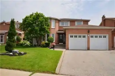 62 Royal Terrace Crescent Caledon Ontario L7E 1N7