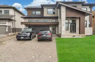 3716 Lakepoint Drive Severn Ontario L3V 8M9