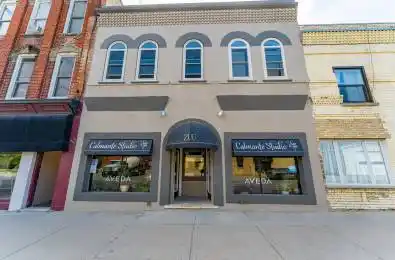 206 Main Street North Middlesex Ontario N0M 2K0