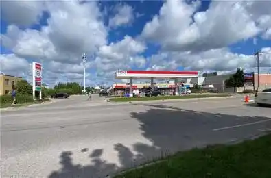 951 DEVONSHIRE Avenue Unit# 6 Woodstock Ontario N4S 5S1
