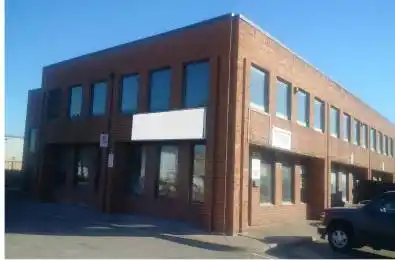 1820 Shawson Drive Unit# 11 Mississauga Ontario L4W 4X8