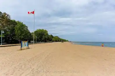44 Waverley Road Toronto E02 Ontario M4L 3T1