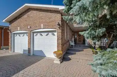 100 Gas Light Crescent Vaughan Ontario L4L 8G1