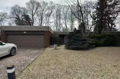 29 Suncrest Drive Toronto C12 Ontario M3C 2L1