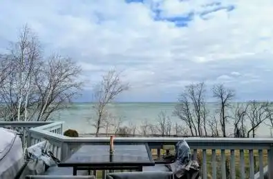 44 Morrison Crescent Grimsby Ontario L3M 5K4