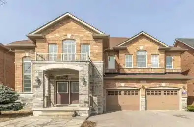 106 Hua Du Avenue Markham Ontario L6C 0R2