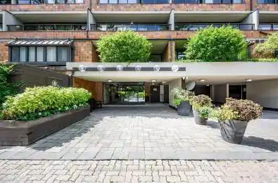 40 Oaklands Avenue Unit# 335 Toronto C02 Ontario M4V 2Z3