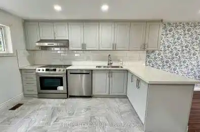 8 elm ridge acres Road Markham Ontario L3T 1W3