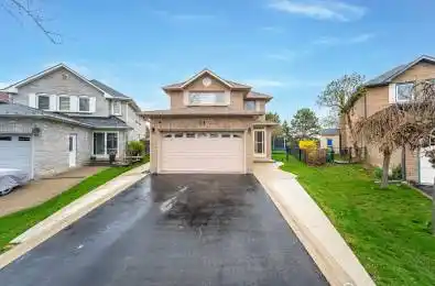 8 Drayglass Court Brampton Ontario L6Z 4E9