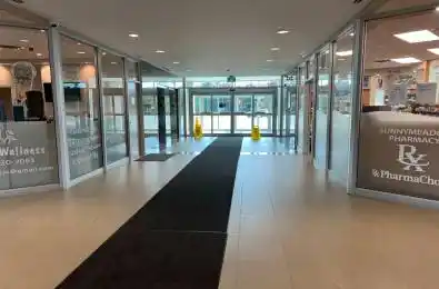 50 Sunny Meadow Boulevard Unit# 222 Brampton Ontario L6R 0Y7