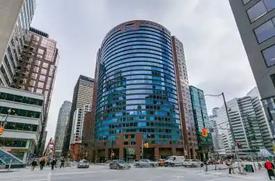 33 University Avenue Unit# 605 Toronto C01 Ontario M5J 2S7