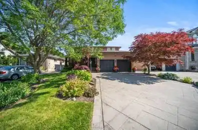 14 Bradmore Avenue Toronto W05 Ontario M9M 1J9