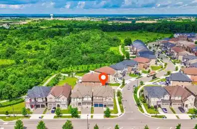 425 Threshing Mill Boulevard Oakville Ontario L6H 0T4