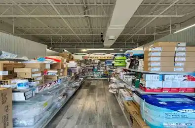 3220 Dufferin St Street Toronto W04 Ontario M6A 2T3