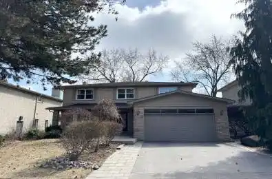 25 Cheval Drive Toronto C13 Ontario M3B 1R5