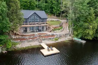 1044 Youngs Rd Unit #3 Road Muskoka Lakes Ontario P0B 1J0
