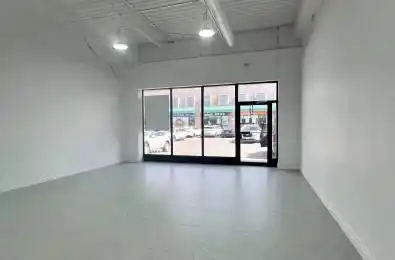 3290 Midland Avenue Unit# 8 Toronto E07 Ontario M1V 3Z9