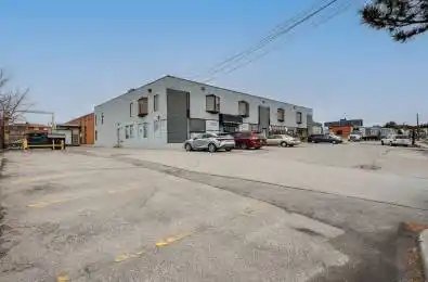 230 Eddystone Avenue Toronto W05 Ontario M3N 1H7