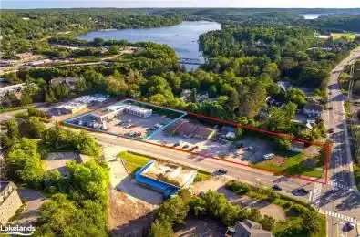 69 CENTRE Street Huntsville Ontario P1H 1T4