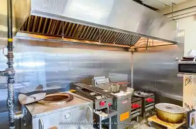3415 Dixie Road Unit# 3B Mississauga Ontario L4Y 2B1