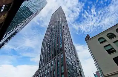99 John Street Unit# 704 Toronto C01 Ontario M5V 0S6