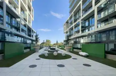 5 Soudan Avenue Unit# 3001 Toronto C10 Ontario M4S 1V5