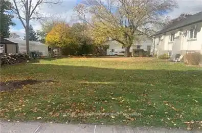 W/S FIELDEN Avenue Port Colborne Ontario L3K 4V4