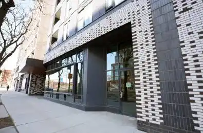 1806 St. Clair Ave W N/A Toronto W03 Ontario M6N 1J5