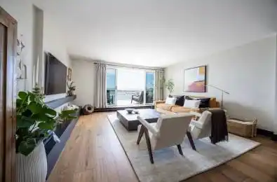 460 Queens Quay Unit# 903E Toronto C01 Ontario M5V 2Y4