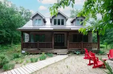 10263 Daniel Avenue Lambton Shores Ontario N0M 1T0