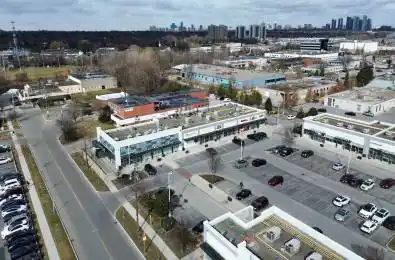16 Mallard Road Unit# 12 Toronto C13 Ontario M3B 0A7
