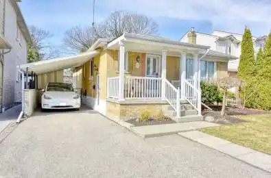 33 Westglen Crescent Toronto W08 Ontario M9B 4P9