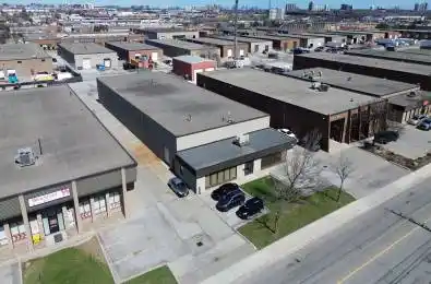 5225 Timberlea Boulevard Mississauga Ontario L4W 2S3
