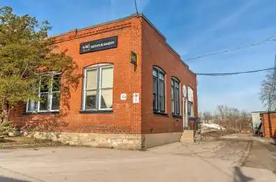 111 Sherwood Drive Unit# 14B Brantford Ontario N3T 6J9