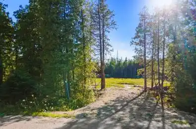 30 Huron Park Road Northern Bruce Peninsula Ontario N0H 1W0