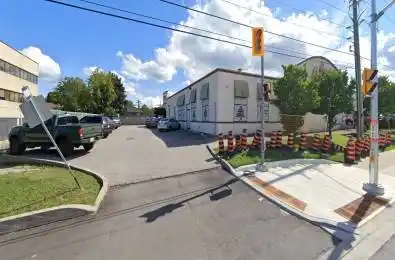 1909 Lawrence Avenue Toronto E04 Ontario M1R 2Y6