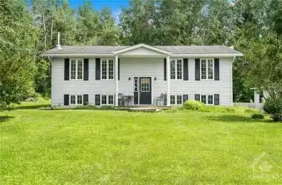 17372 CAMERON Road South Stormont Ontario K0C 2A0