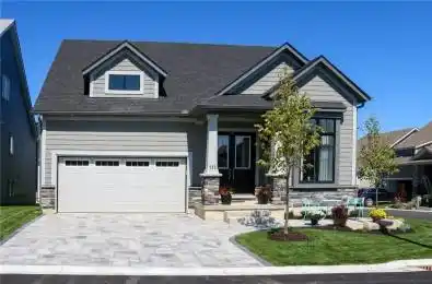 111 Clippers Lane Blue Mountains Ontario N0H 2P0