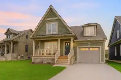 207 Yellow Birch Crescent Blue Mountains Ontario L9Y 0Z3