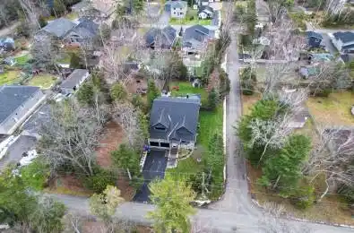 69 34th Street Wasaga Beach Ontario L9Z 2C2