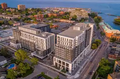 125 Bronte Road Unit# A0421 Oakville Ontario L6L 3C1