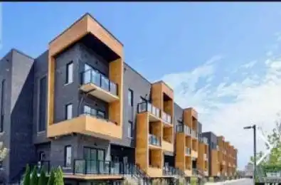 1165 Journeyman Lane Unit# 215 Mississauga Ontario L5J 0B6