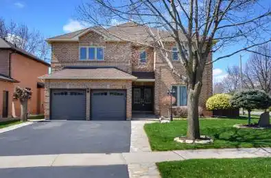 85 HOWELL Road Oakville Ontario L6H 5Z6