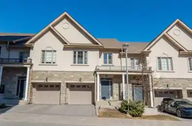 382 Highway 7 N/A Unit# TH15 Richmond Hill Ontario L4B 0C5