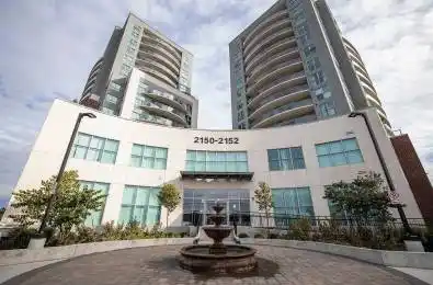 2152 Lawrence Avenue Unit# 1207 Toronto E04 Ontario M1R 0B5